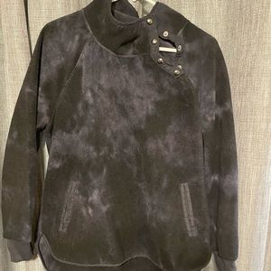 Cute, Green Tea Fleecce with cute side buttons at collar